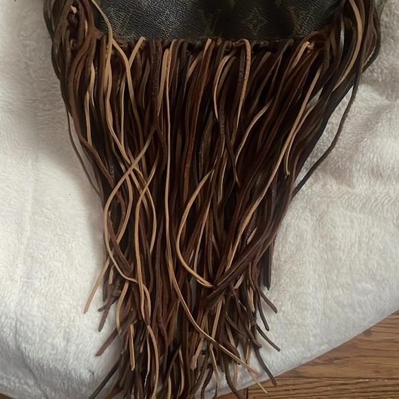 Vintage Louis Vuitton by Vintage Boho Bags - Picture 2 of 12